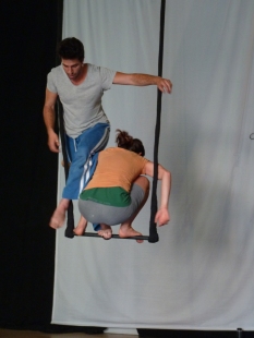 equilibrio trapezio, workshop, stage, la fucina del circo, torino, arti aeree, discipline aeree, tecnica al trapezio (6)_