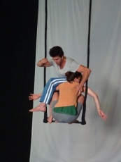 equilibrio trapezio, workshop, stage, la fucina del circo, torino, arti aeree, discipline aeree, tecnica al trapezio (7)_
